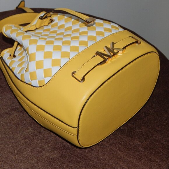 Michael Kors REED Medium Drawstring Belted Intertwined Yellow Bucket Bag NWT - Picture 11 of 12